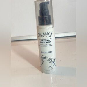 nuance salma hayek oxygen activated foaming face wash 3 fl oz NEW SEALED